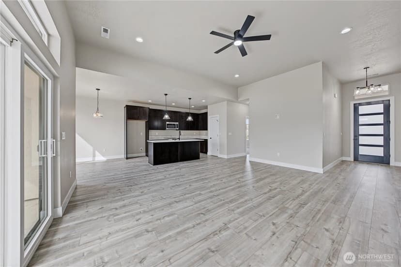 Property photo for 1134 E Mt Hood Street, Othello photo 6