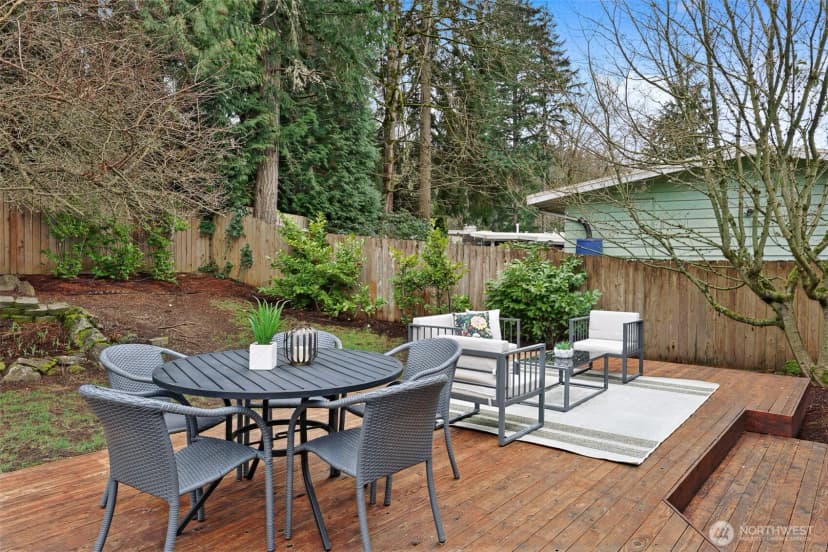 Property photo for 14627 Se Newport Way, Bellevue photo 11