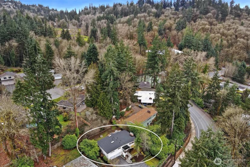Property photo for 14627 Se Newport Way, Bellevue photo 38
