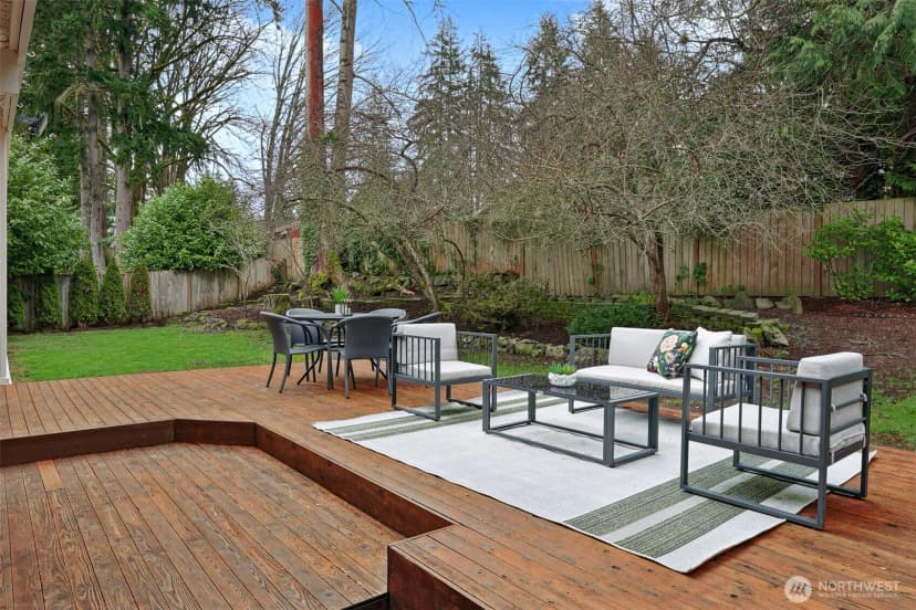 Property photo for 14627 Se Newport Way, Bellevue photo 10