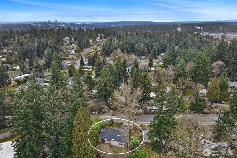 Property photo for 14627 Se Newport Way, Bellevue photo 39