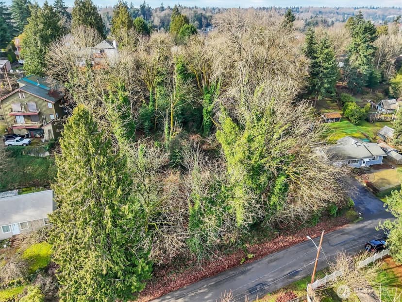 Property photo for 140 Xx 56th Avenue S, Tukwila photo 26