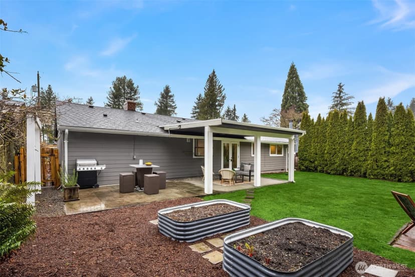 Property photo for 18228 11th Avenue Ne, Shoreline photo 32