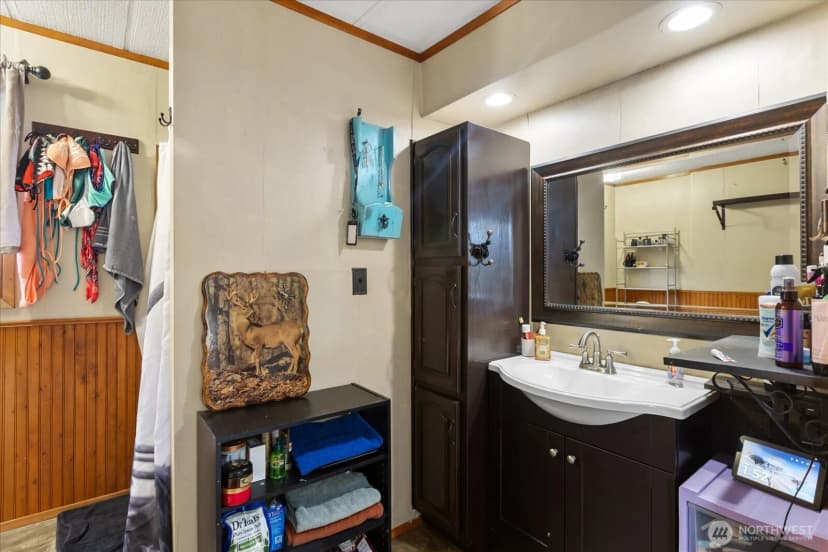 Property photo for 840 Madison Avenue, Darrington photo 14
