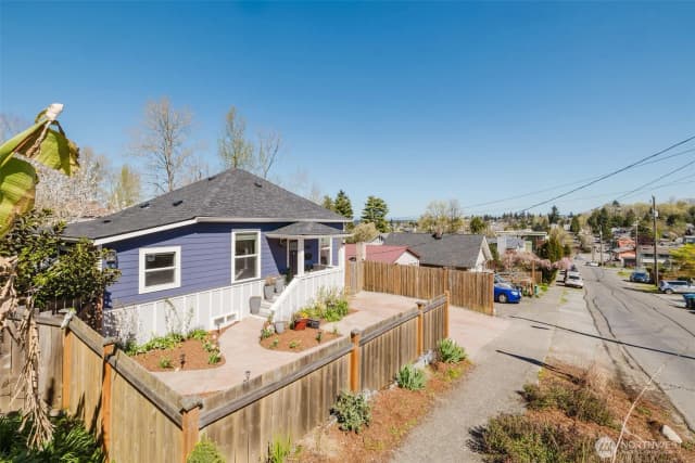 Property photo for 3032 S Dawson Street, Seattle photo 2