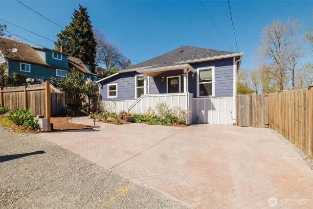 Property photo for 3032 S Dawson Street, Seattle photo 3