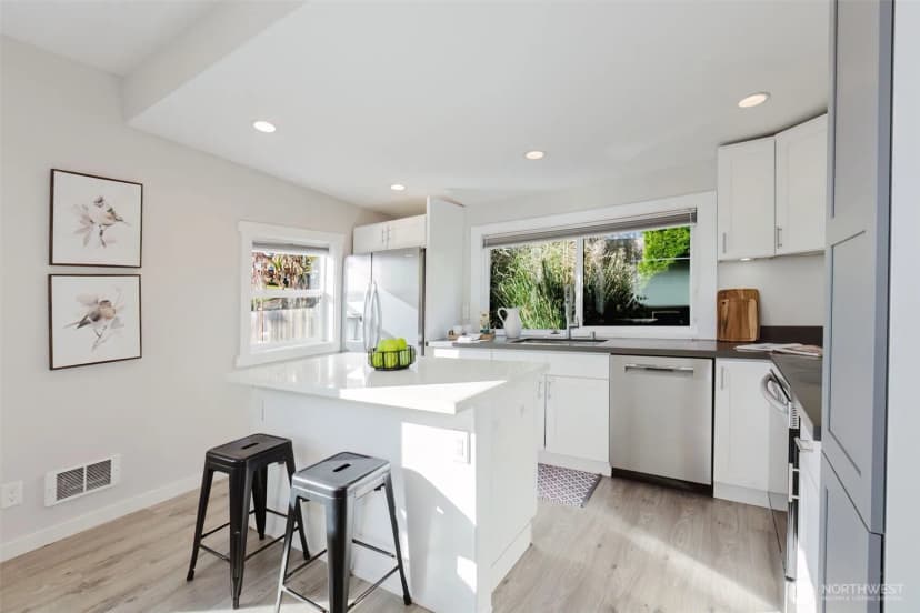 Property photo for 3032 S Dawson Street, Seattle photo 6