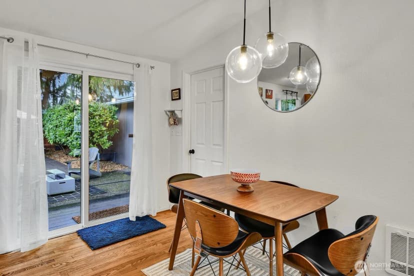 Property photo for 8415 238th Street Sw, Edmonds photo 6