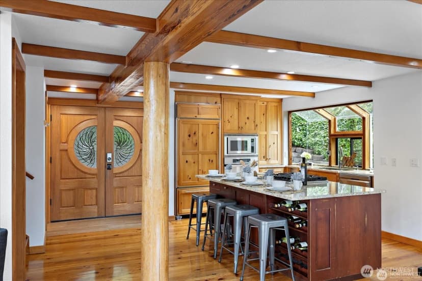 Property photo for 8526 E Mercer Way, Mercer Island photo 14