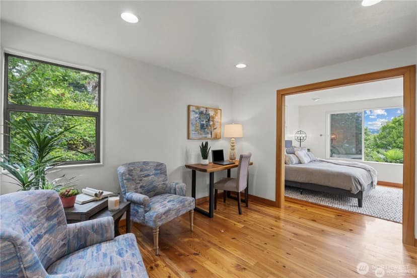 Property photo for 8526 E Mercer Way, Mercer Island photo 20