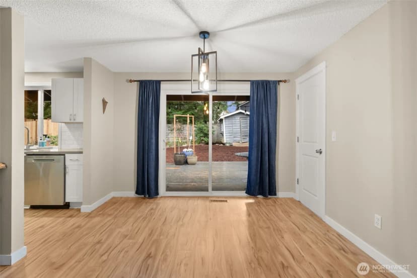 Property photo for 1902 Thornton Street Nw, Olympia photo 13