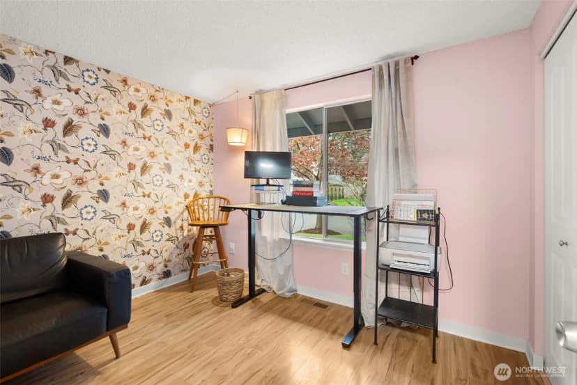 Property photo for 1902 Thornton Street Nw, Olympia photo 18