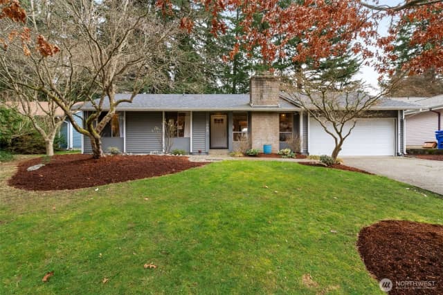 Property photo for 1902 Thornton Street Nw, Olympia photo 3
