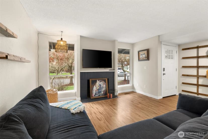 Property photo for 1902 Thornton Street Nw, Olympia photo 8