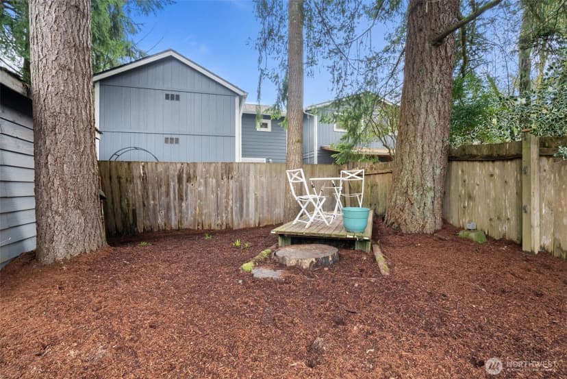 Property photo for 1902 Thornton Street Nw, Olympia photo 28