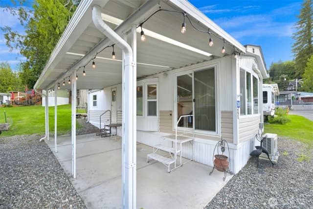 Property photo for 316 W Lake Samish Drive #28, Bellingham photo 5