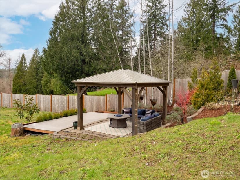 Property photo for 22910 Ne 76th Street, Redmond photo 38