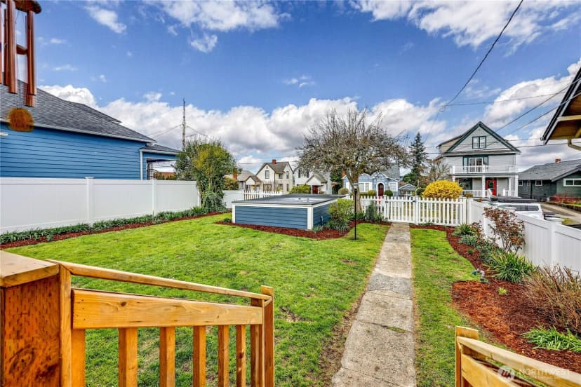 Property photo for 1523 7th Street, Bremerton photo 37