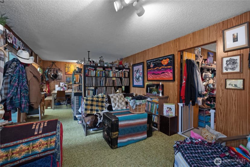 Property photo for 2104 Gravelly Beach Loop Nw, Olympia photo 11