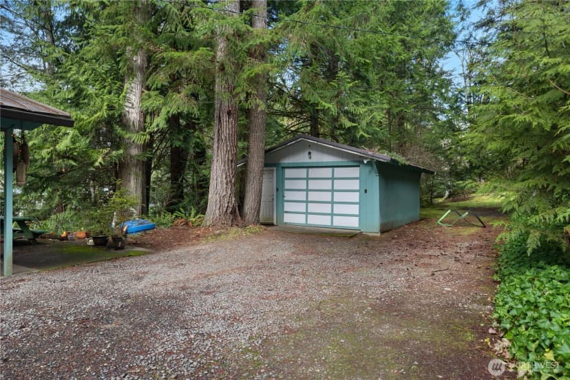 Property photo for 2104 Gravelly Beach Loop Nw, Olympia photo 13