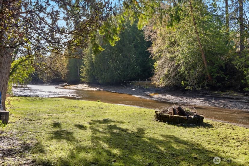 Property photo for 2104 Gravelly Beach Loop Nw, Olympia photo 5