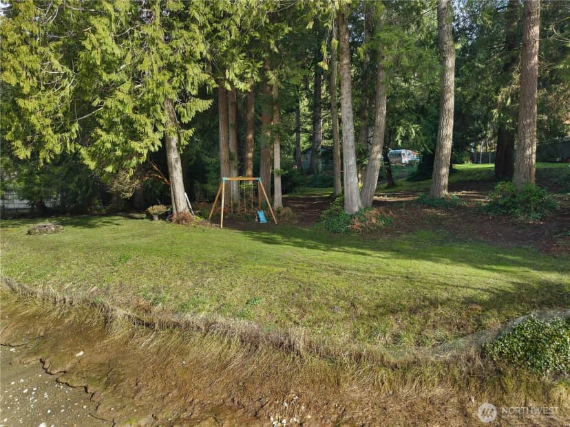 Property photo for 2104 Gravelly Beach Loop Nw, Olympia photo 24