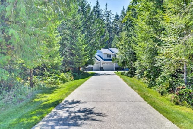 Property photo for 7407 Sunset Ridge Lane Nw, Olympia photo 2
