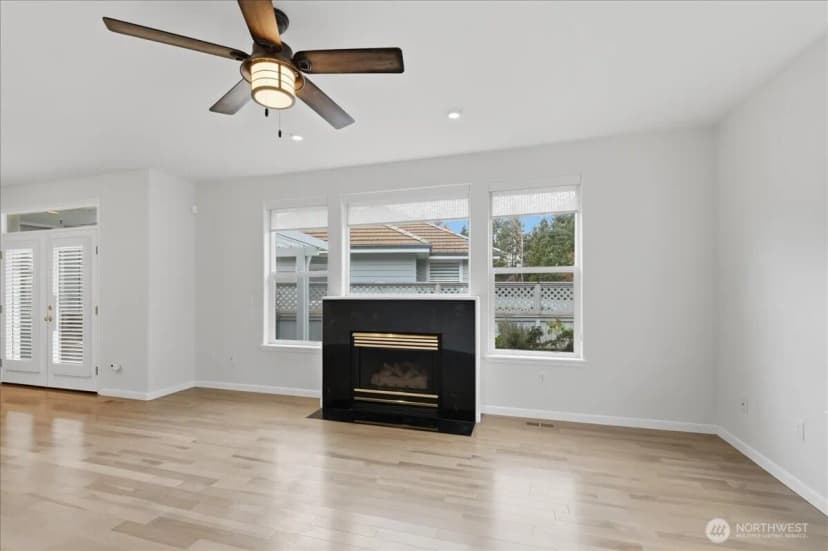 Property photo for 3012 N Narrows Drive #1, Tacoma photo 11
