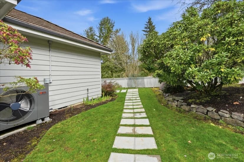 Property photo for 3012 N Narrows Drive #1, Tacoma photo 22