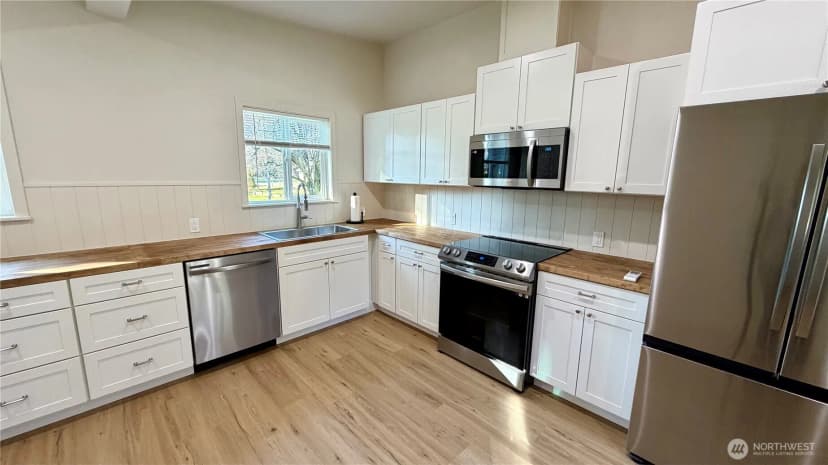 Property photo for 630 7th Street, Forks photo 10