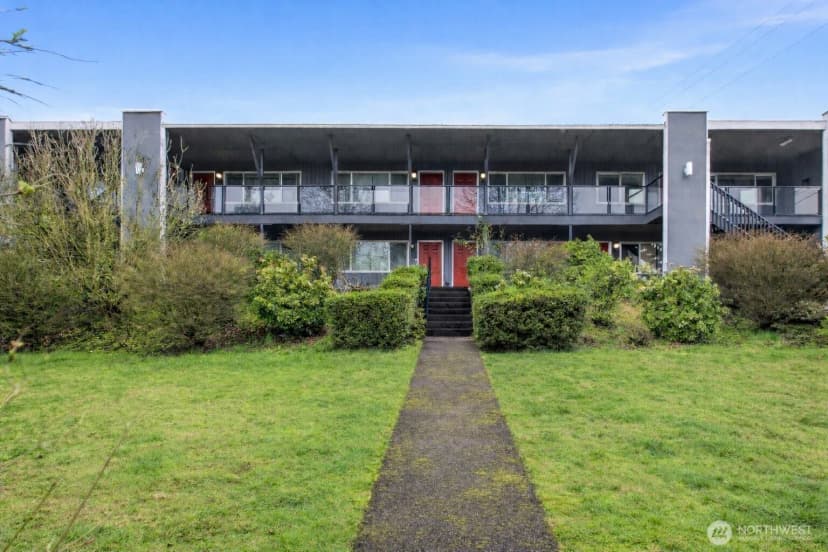 Property photo for 1902 Yakima Avenue ##6, Tacoma photo 2