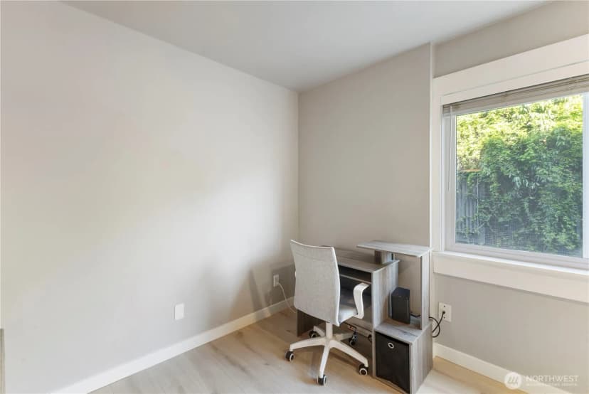 Property photo for 705 E Republican Street #207, Seattle photo 7