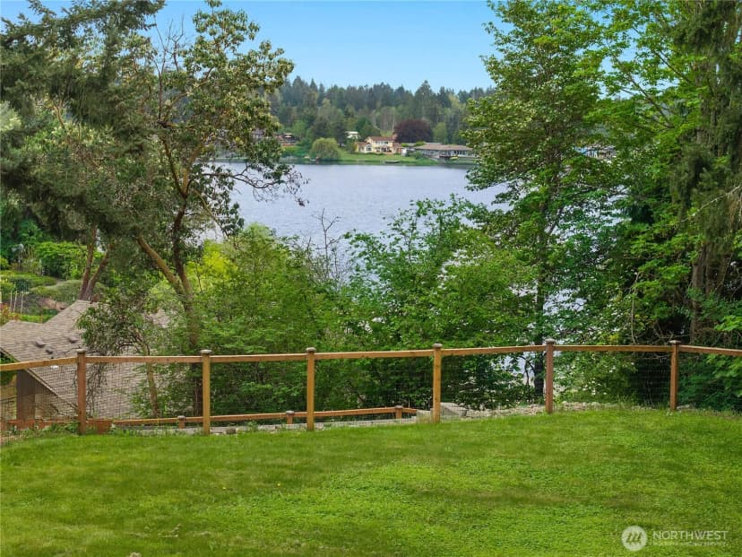 Property photo for 3535 Francis Drive Se, Olympia photo 2