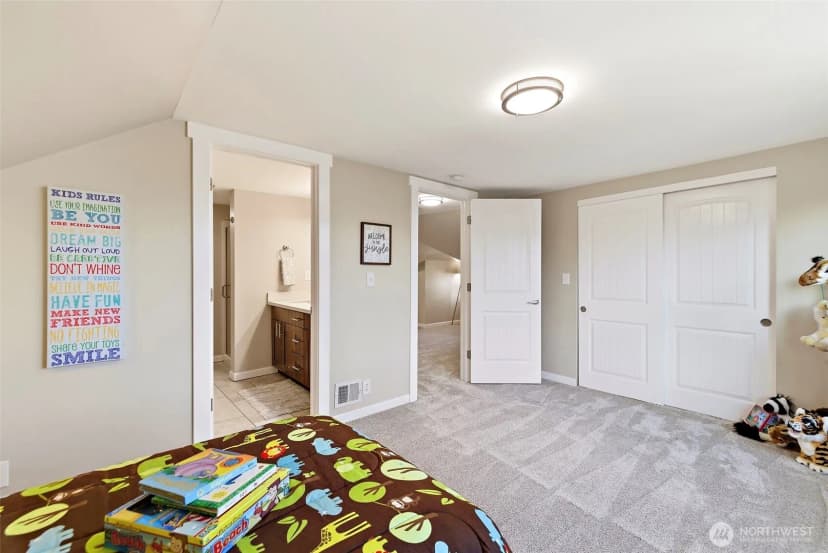 Property photo for 8722 Hamlet Ave S, Seattle photo 22