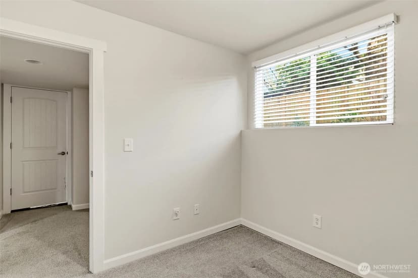 Property photo for 8722 Hamlet Ave S, Seattle photo 36