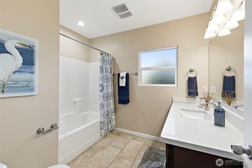 Property photo for 8722 Hamlet Ave S, Seattle photo 18