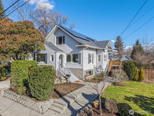Property photo for 8722 Hamlet Ave S, Seattle