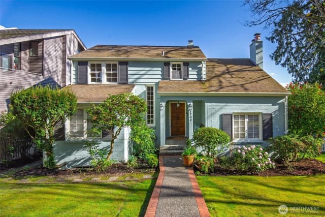 Property photo for 1702 Lake Washington Boulevard, Seattle photo 3