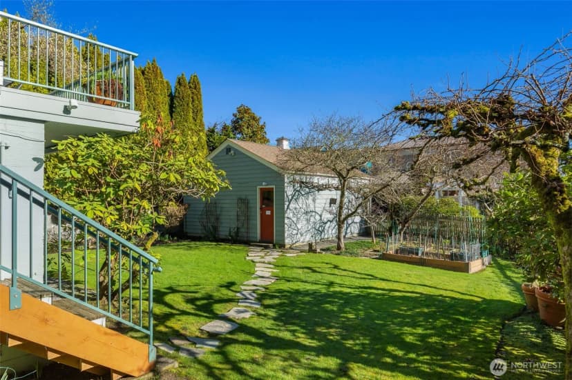 Property photo for 1702 Lake Washington Boulevard, Seattle photo 27