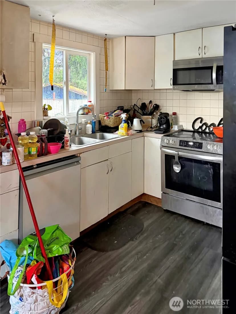 Property photo for 7501 191st Avenue E, Bonney Lake photo 2