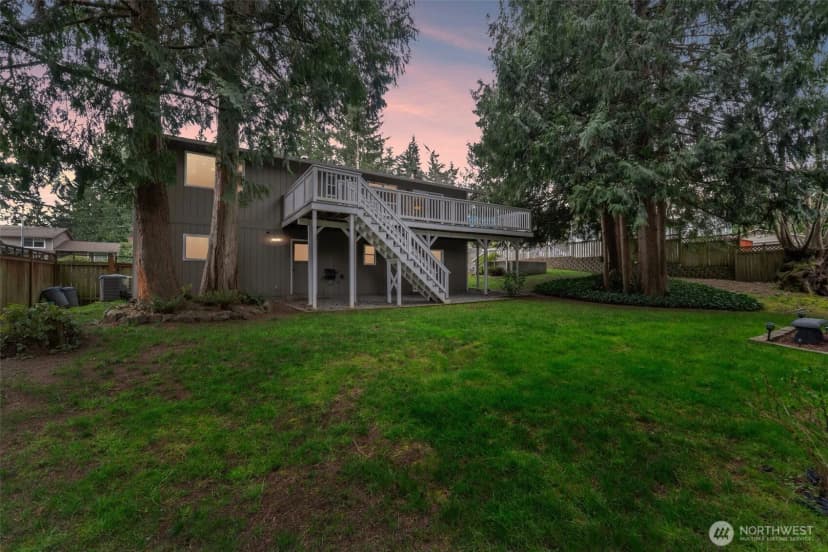 Property photo for 21312 Ne 60th Place, Redmond photo 33