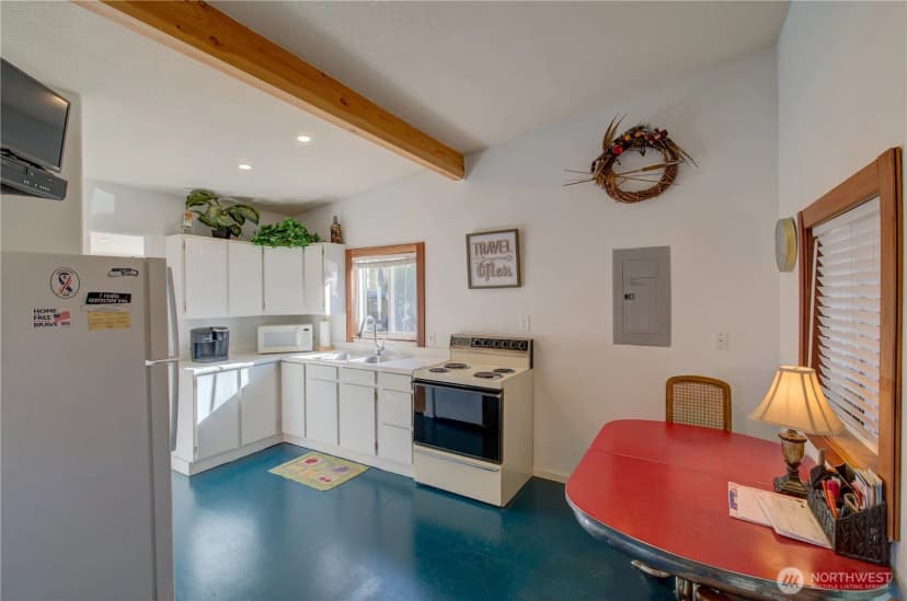 Property photo for 22604 S Place, Ocean Park photo 5