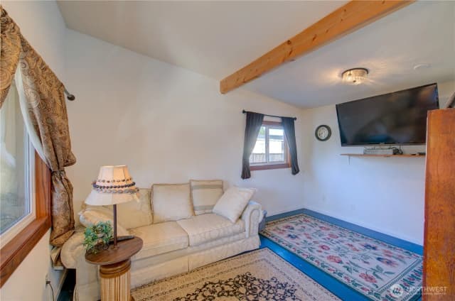 Property photo for 22604 S Place, Ocean Park photo 3