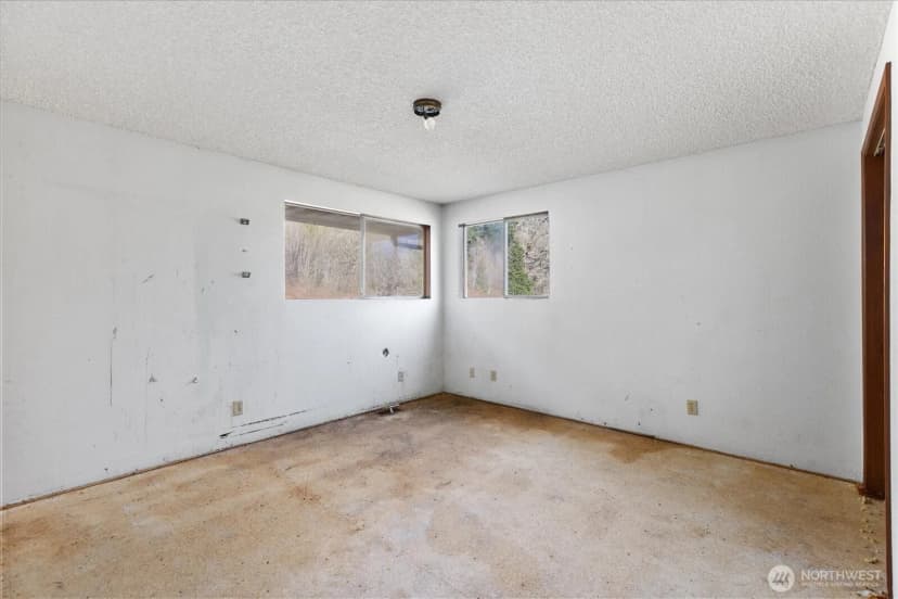 Property photo for 38425 Swede Heaven Road, Arlington photo 13