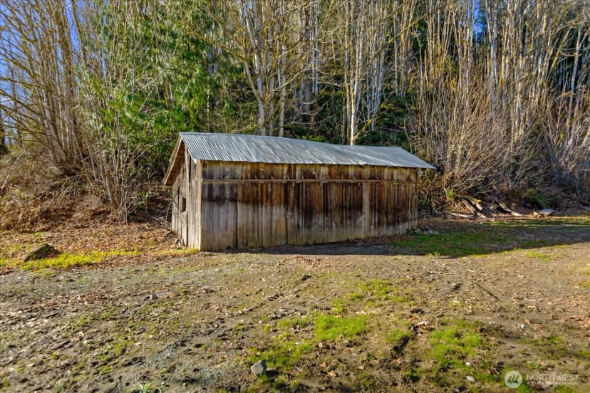 Property photo for 38425 Swede Heaven Road, Arlington photo 24