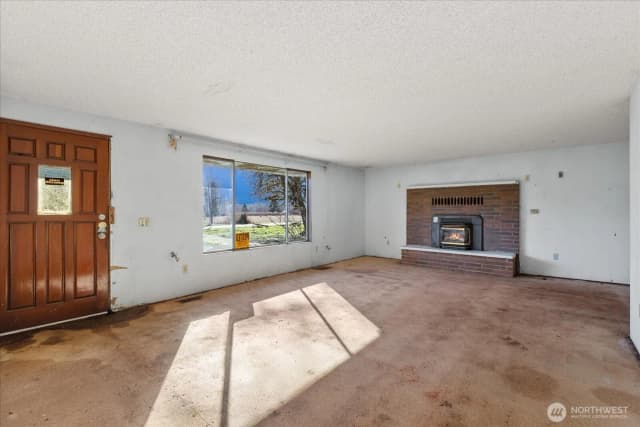 Property photo for 38425 Swede Heaven Road, Arlington photo 4