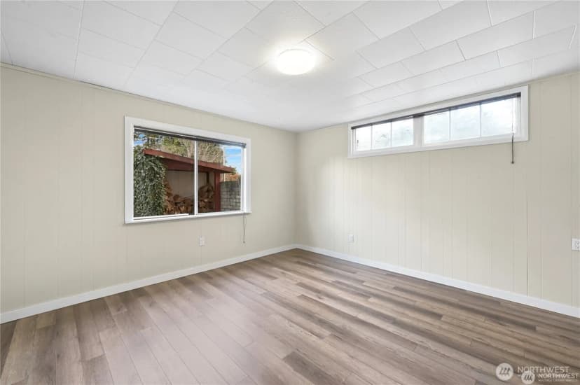 Property photo for 151 Bay Lyn Drive, Lynden photo 20
