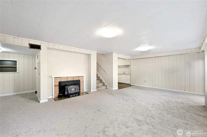Property photo for 151 Bay Lyn Drive, Lynden photo 16