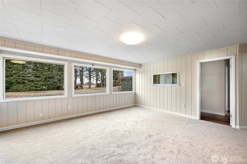Property photo for 151 Bay Lyn Drive, Lynden photo 17