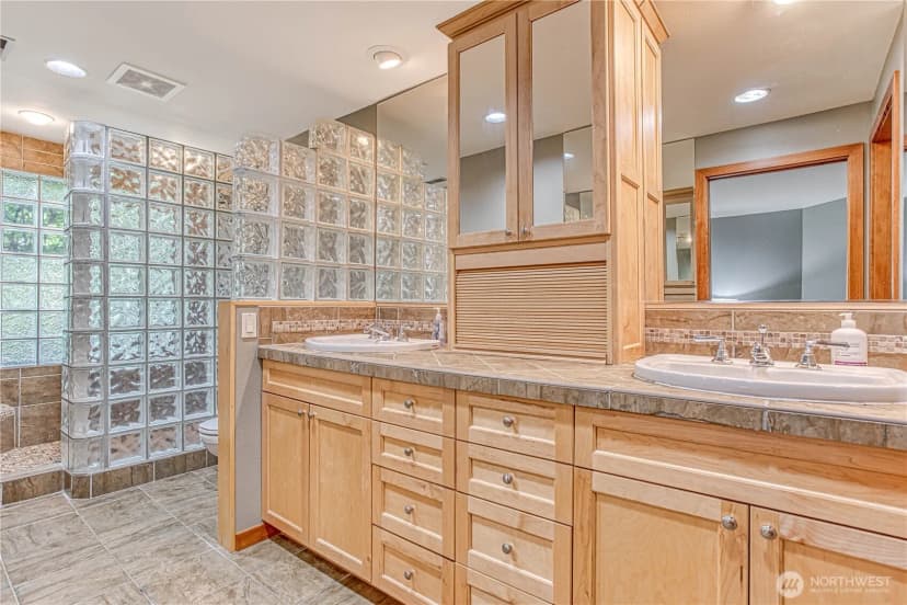 Property photo for 423 Lombard Lane, Wenatchee photo 19